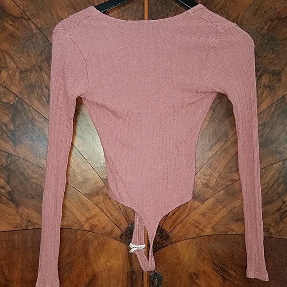 FASHION NOVA Ribbed Bodysuit - Picture 3 of 4